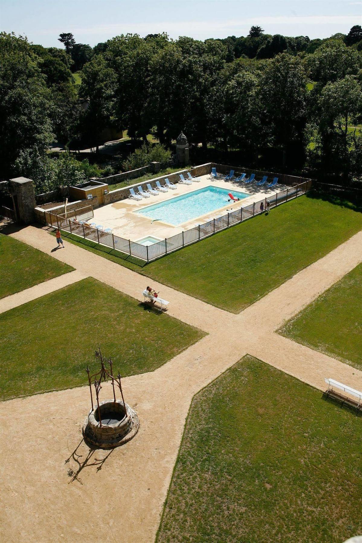 Residence Prestige Odalys Le Chateau De Keraveon Ердеван Екстер'єр фото